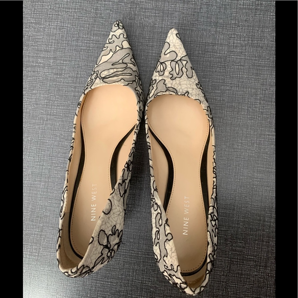 Nine West Nuncio